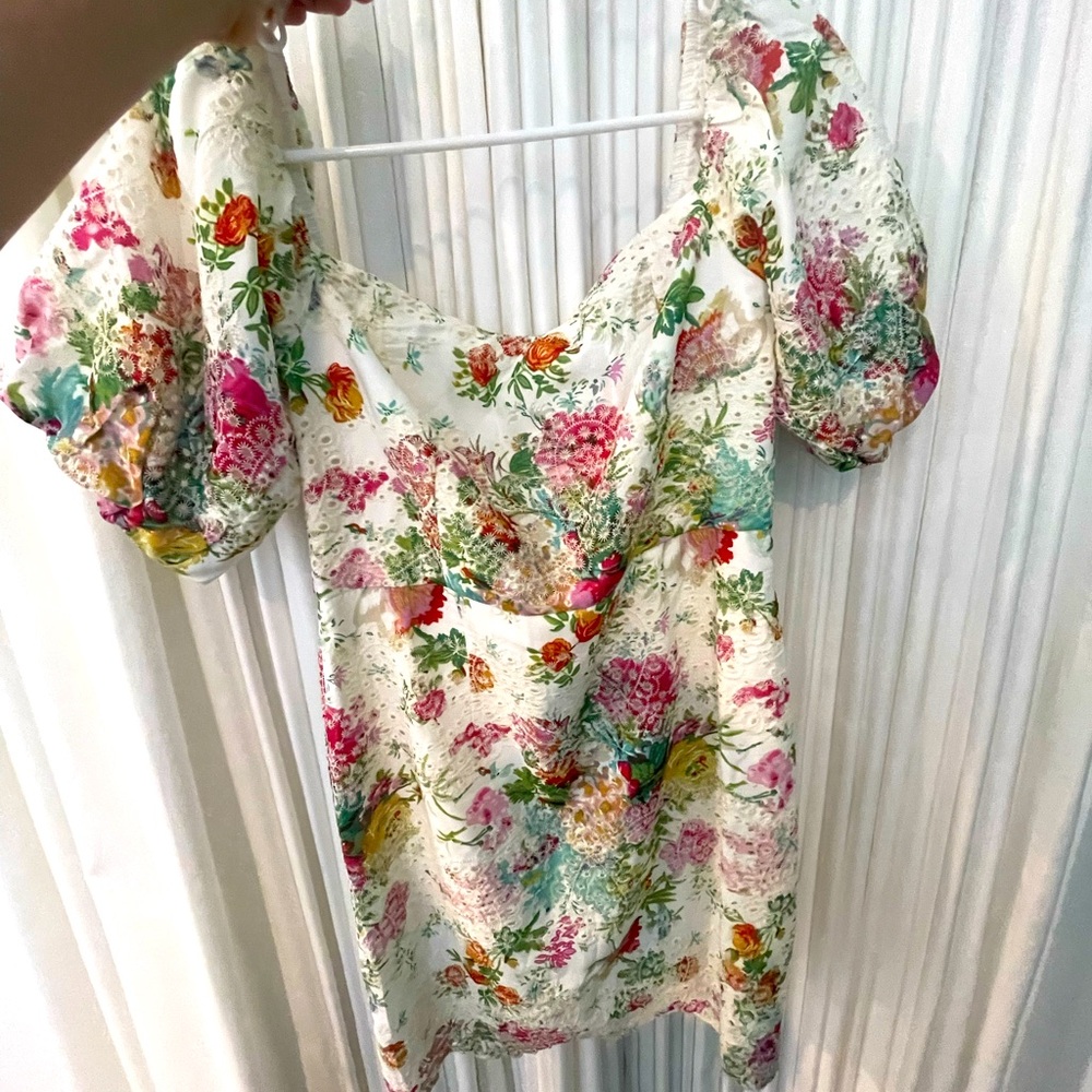 Vici Dolls Dress Ariana Off The Shoulder Floral Mini Dress - Picture 3 of 4